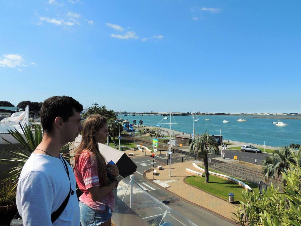 Harbourside City Backpackers Tauranga Extérieur photo
